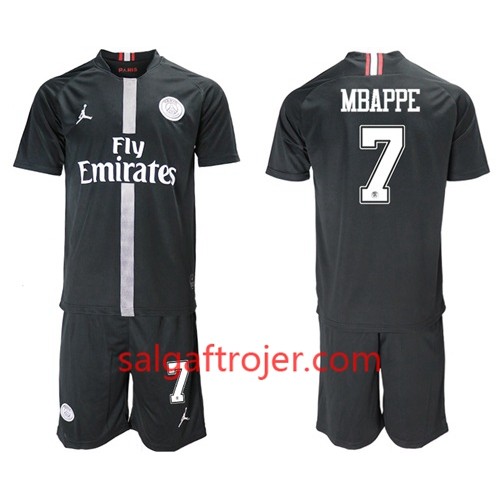 Paris Saint Germain Fodboldtrøjer Mbappe 7 Jodan Sort Børn 3. sæt 2018/19 Kort ærmer Paris Saint Germain Fodboldtrøjer Mbappe 7 Jodan Sort Børn 3. sæt 2018/19 Kort ærmer